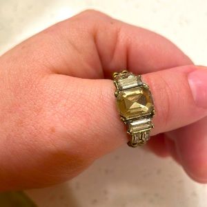 Gold Ring-Stretch back